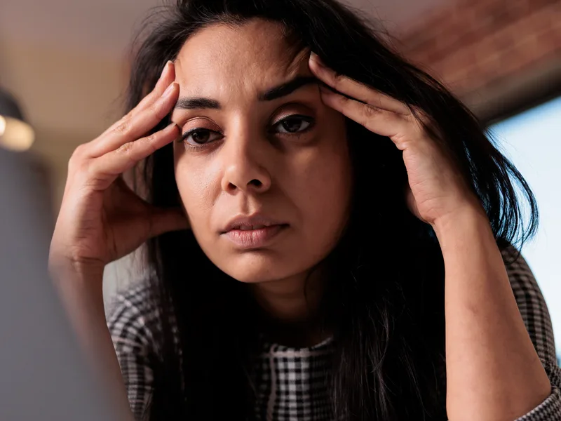 Chiropractic care for headaches & migraines at Hans Chiropractic & Injury Center in Norcross