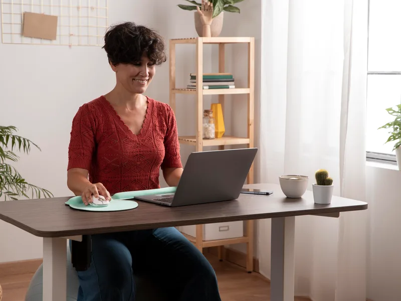 How Hans Chiropractic & Injury Center treats poor posture in Norcross