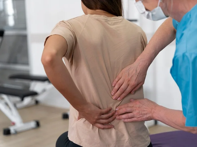 How Hans Chiropractic & Injury Center treats sciatica in Norcross